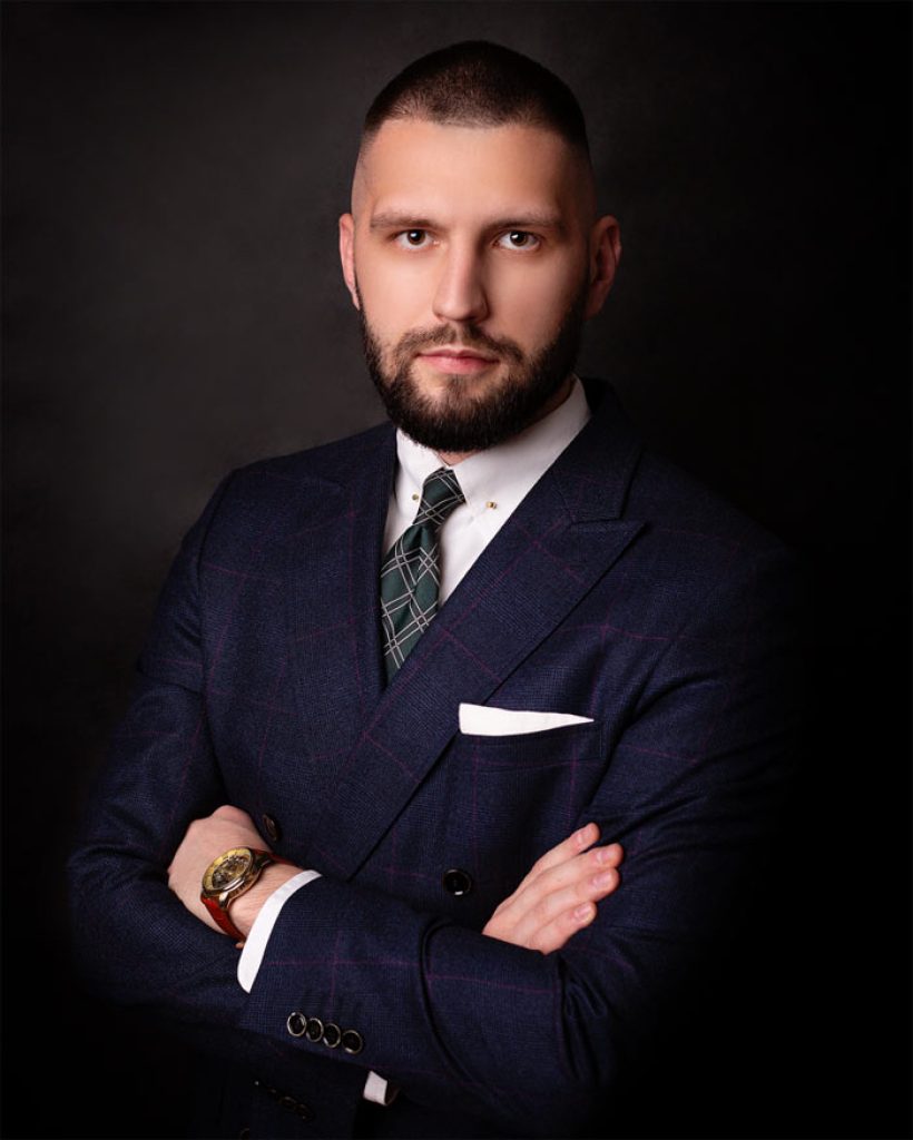 Doradca finansowy Wrocław Arkadiusz Korybski